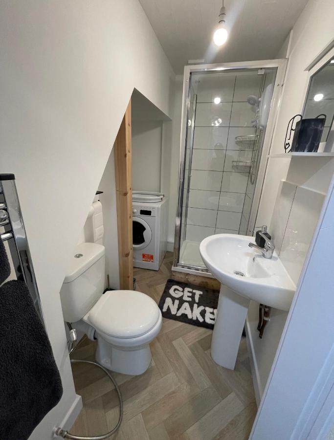 Unique Duplex Apartment Free Parking Free Wi-Fi 6 Minutes From Leeds City Centre Buitenkant foto