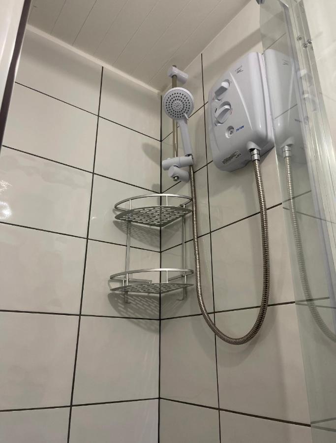 Unique Duplex Apartment Free Parking Free Wi-Fi 6 Minutes From Leeds City Centre Buitenkant foto