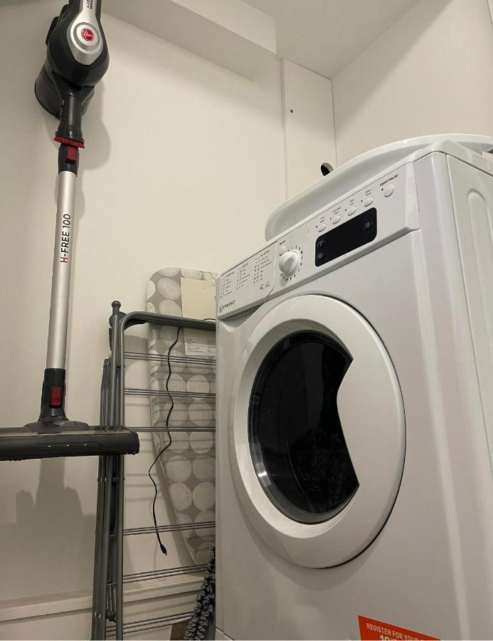 Unique Duplex Apartment Free Parking Free Wi-Fi 6 Minutes From Leeds City Centre Buitenkant foto